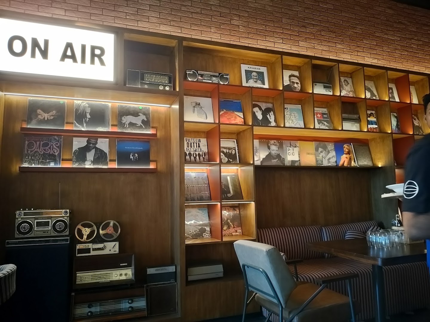 33&Brew: appealing restaurant interior atmosphere