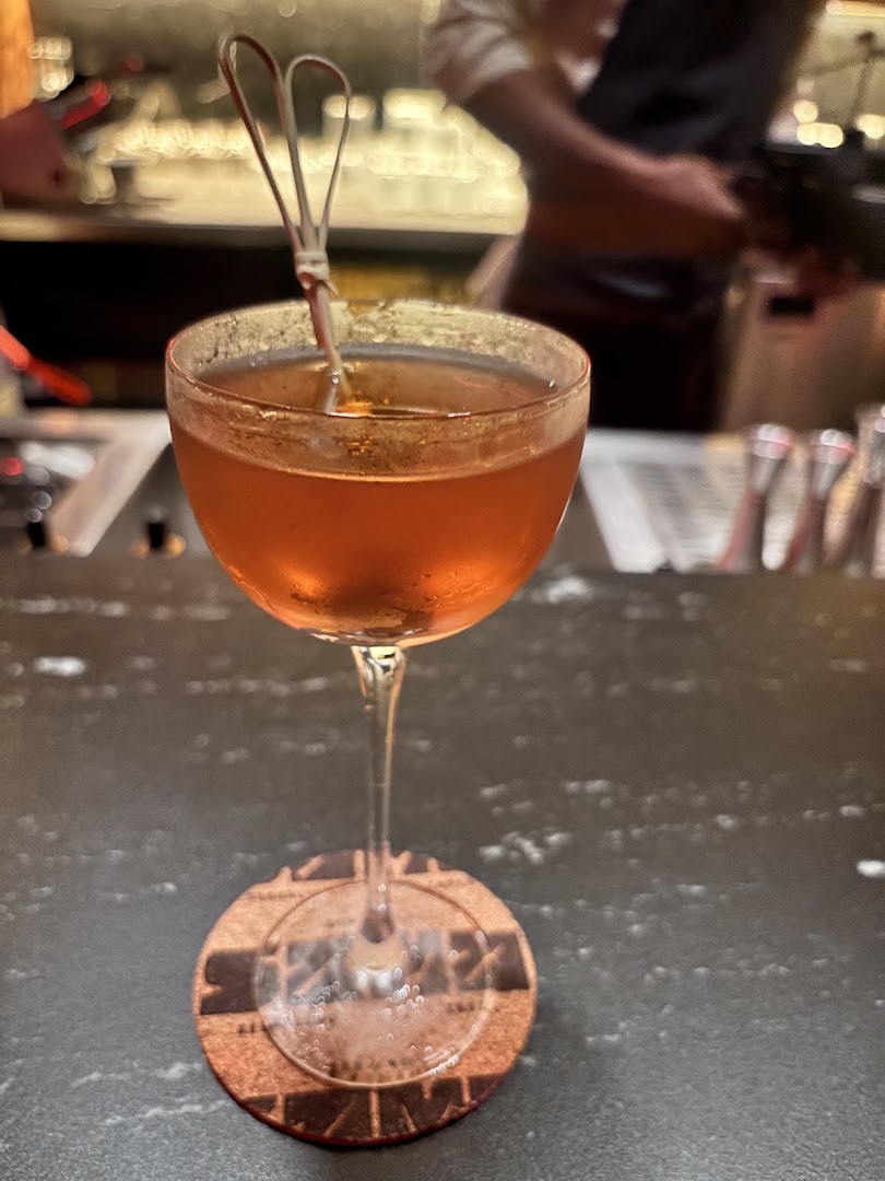 Bar Sama: high quality cocktail photo