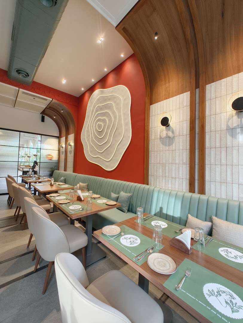 Juliana's Bistro: high quality interior restaurant shot