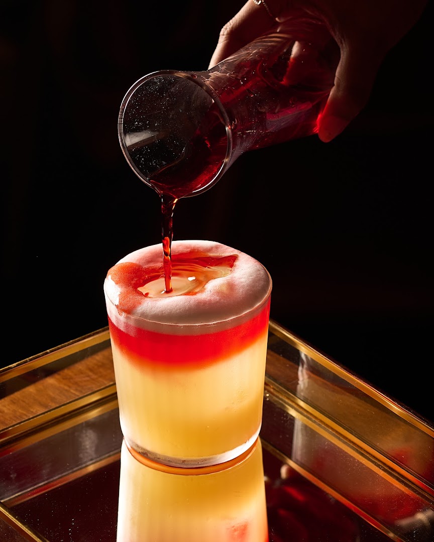 Mirth: professional high-quality cocktail photography