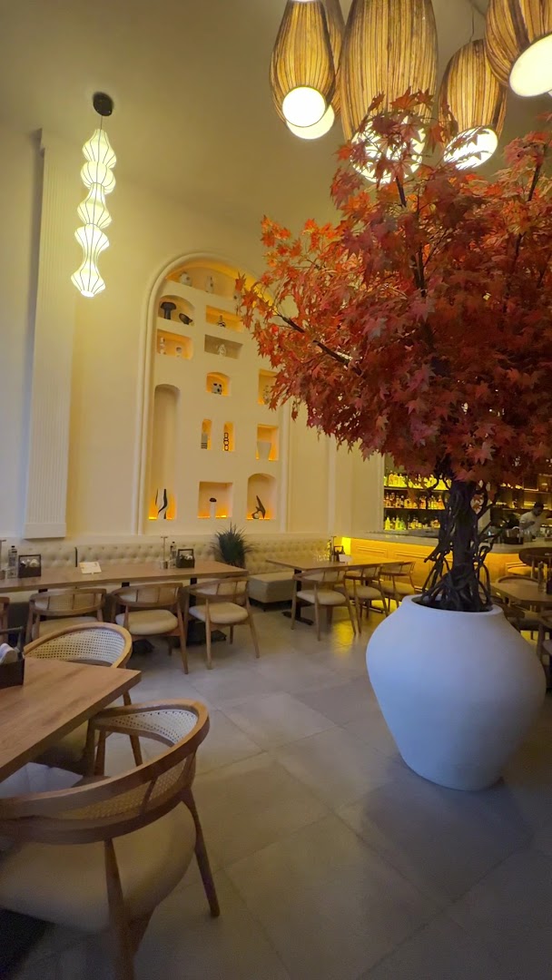 NoBa: attractive interior and inviting atmosphere