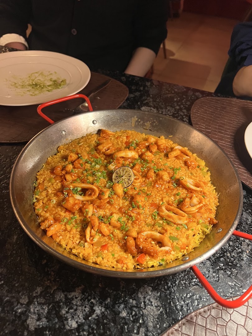 Riko: appetizing photo of restaurant dish