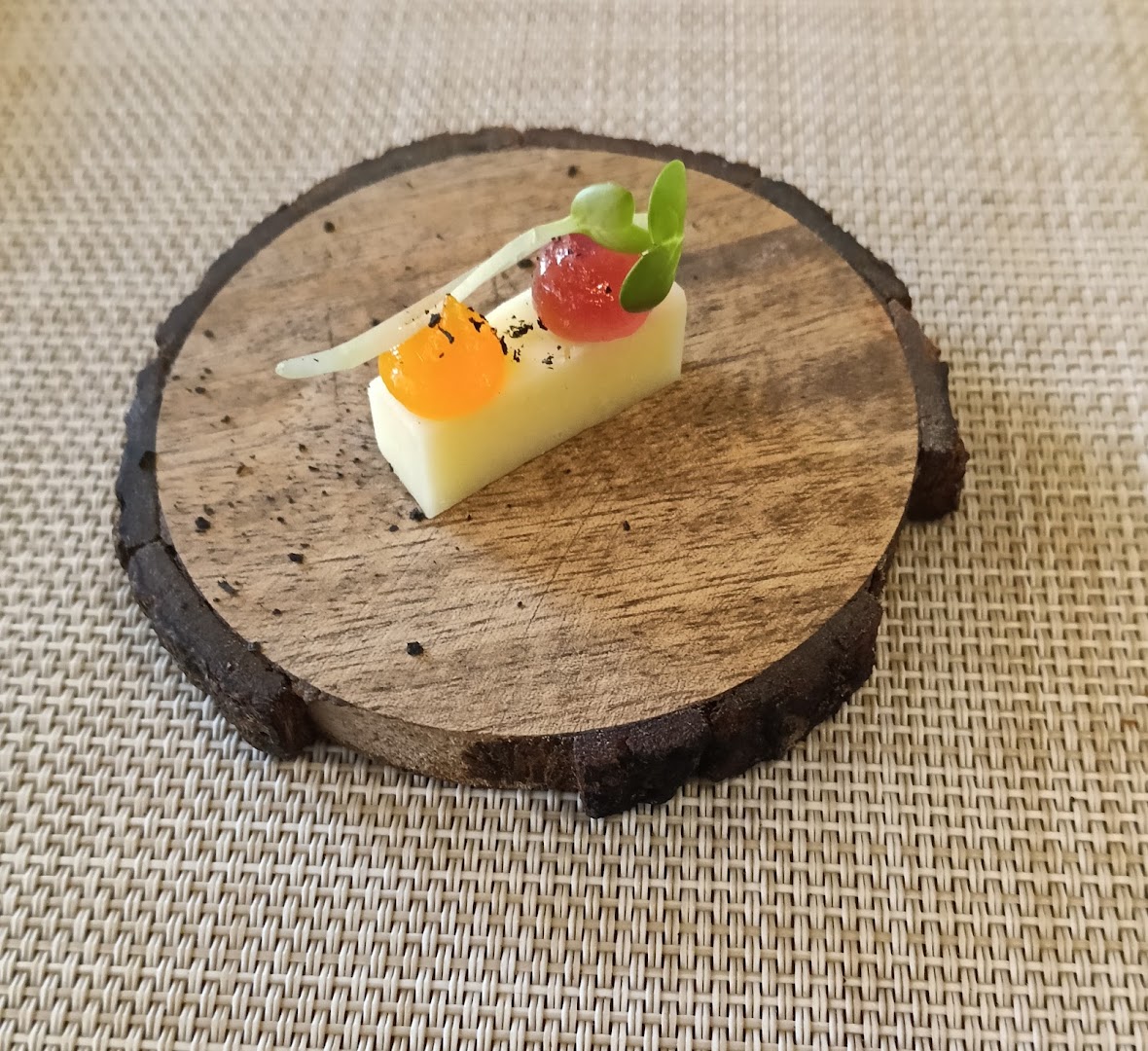 Rosmarino: high quality food presentation