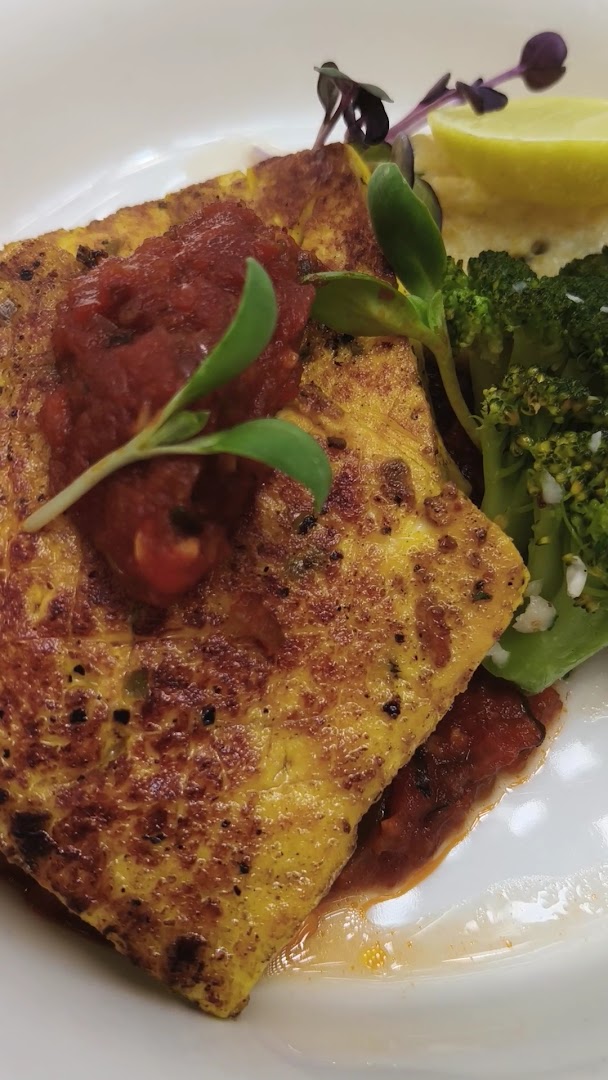 Bizou Cafe & Grill: appetizing, high-quality food photography