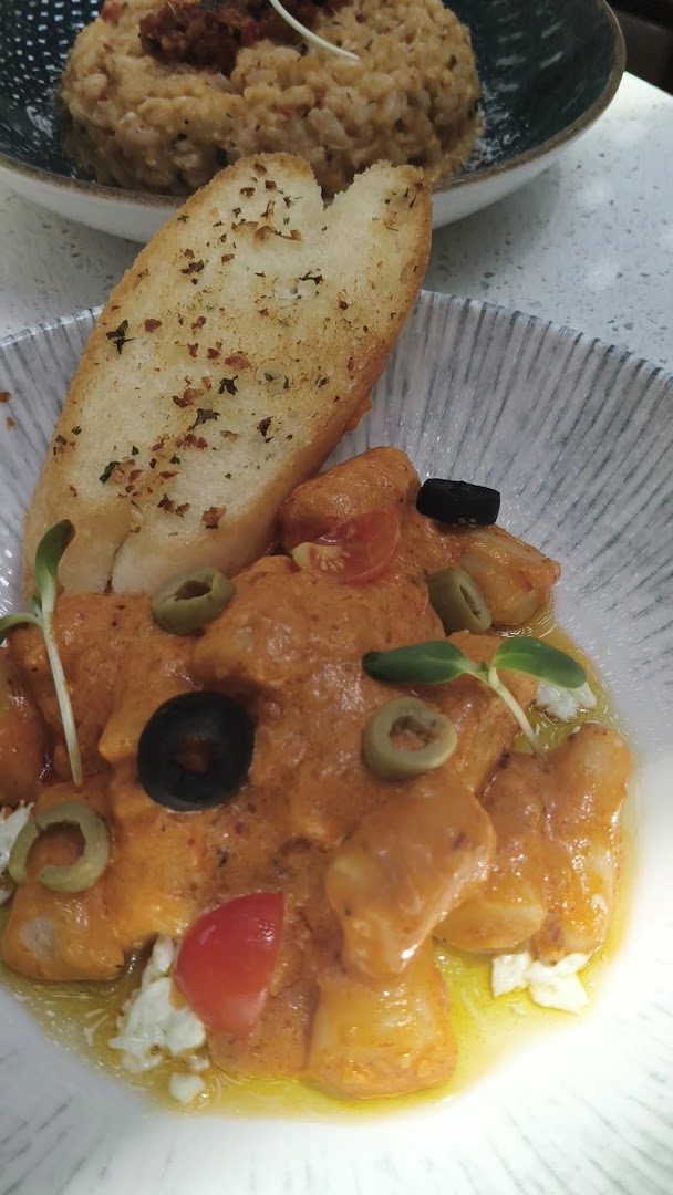 Bizou Cafe & Grill: appetizing, high-quality food photography