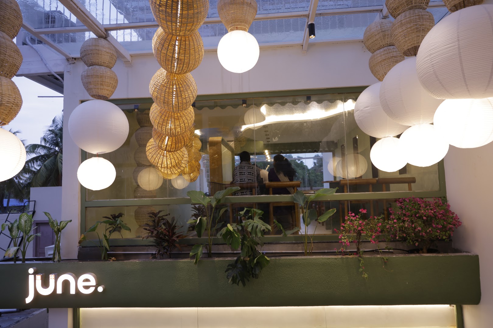 Cafe June: attractive and professional venue photo