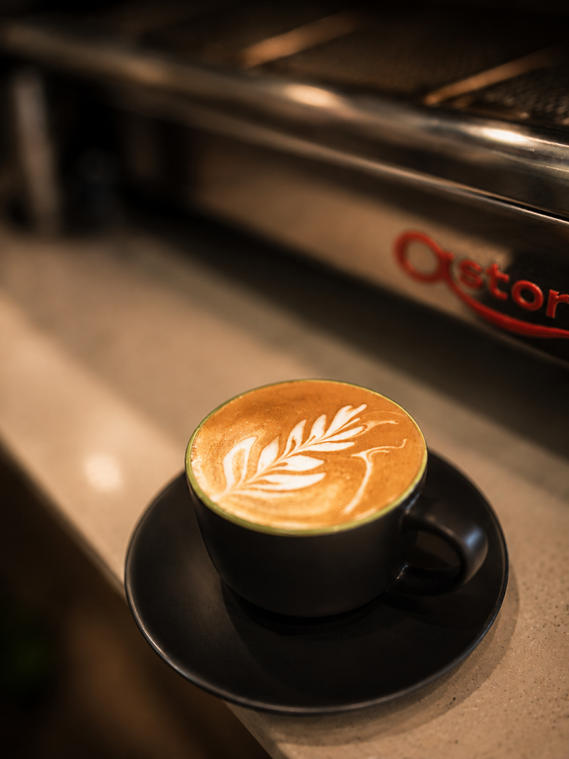 Cafe June: high quality professional coffee shot