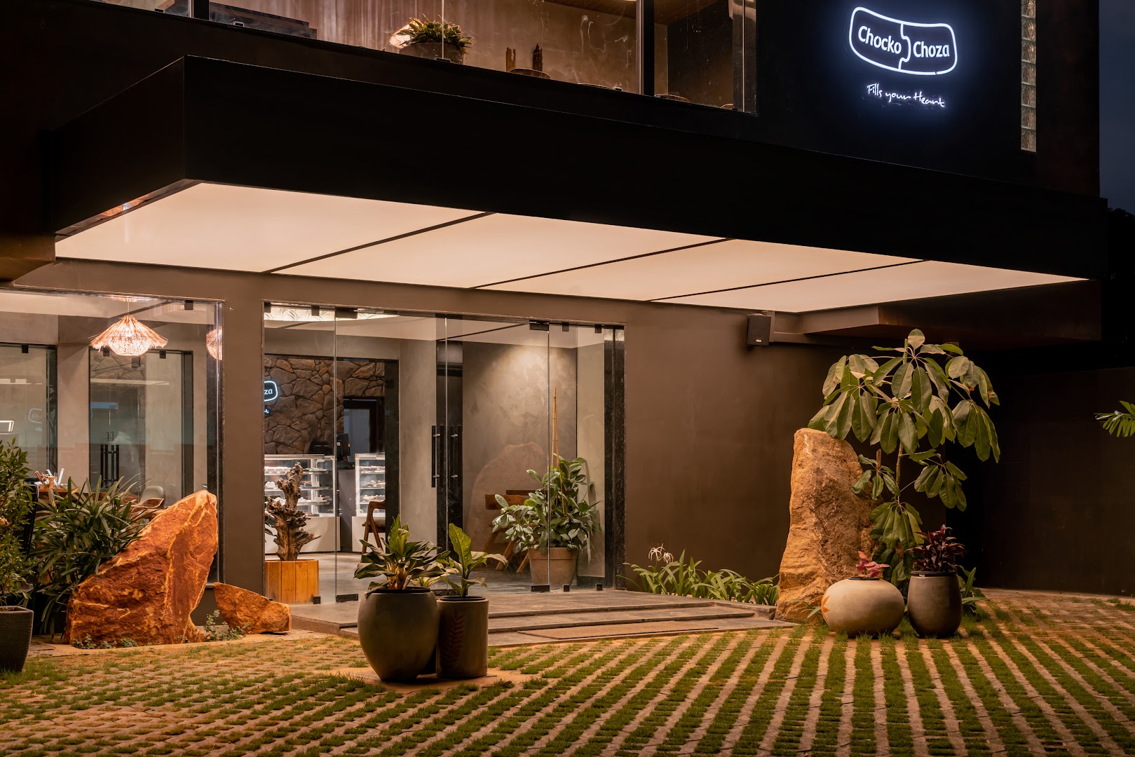 Chocko Choza: professional exterior shot of venue