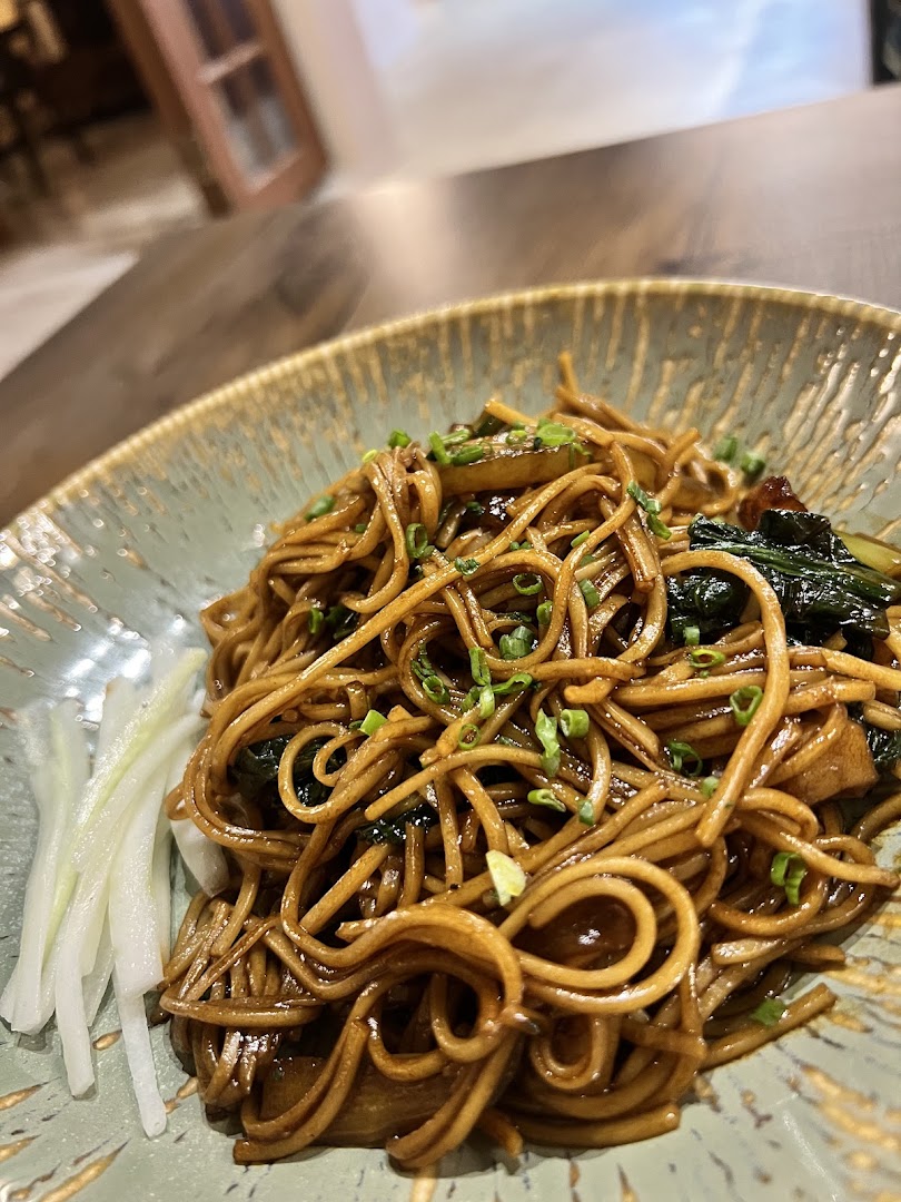 Mo'joe House: appetizing photo of served food