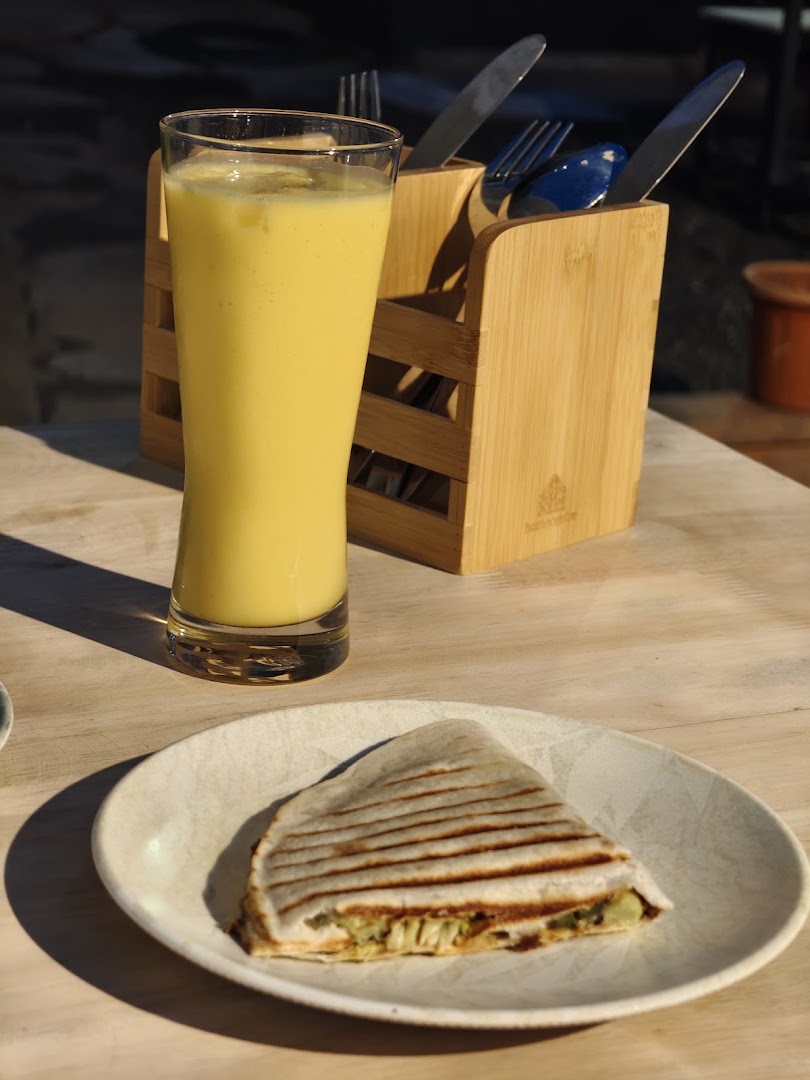SAHA Be You Cafe: appetizing food and drink photo