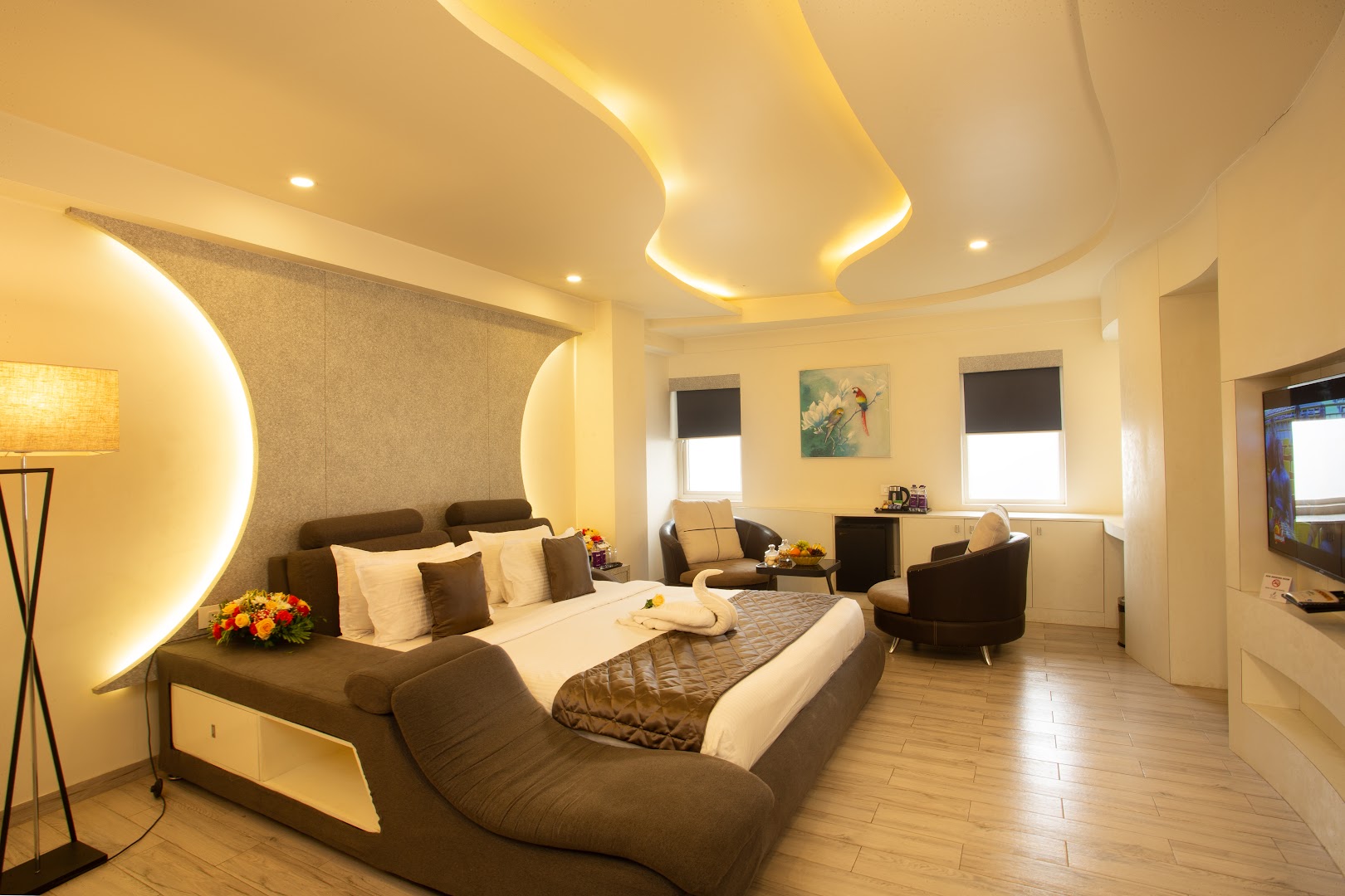 TGI SPS Grand: high quality hotel room photo