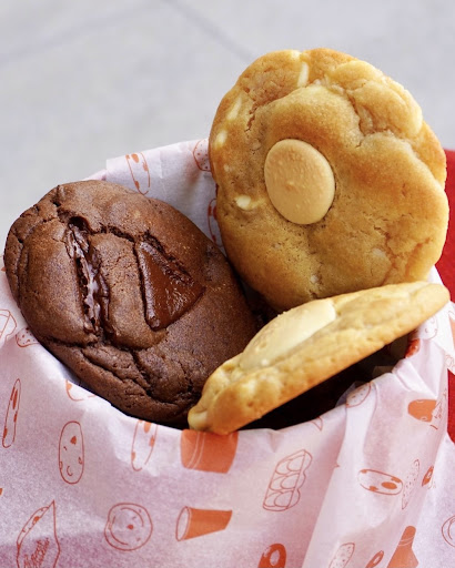 Ben's Cookies: high quality product photography