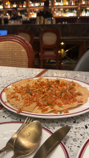 Daryaganj Gold: appetizing food photo in venue