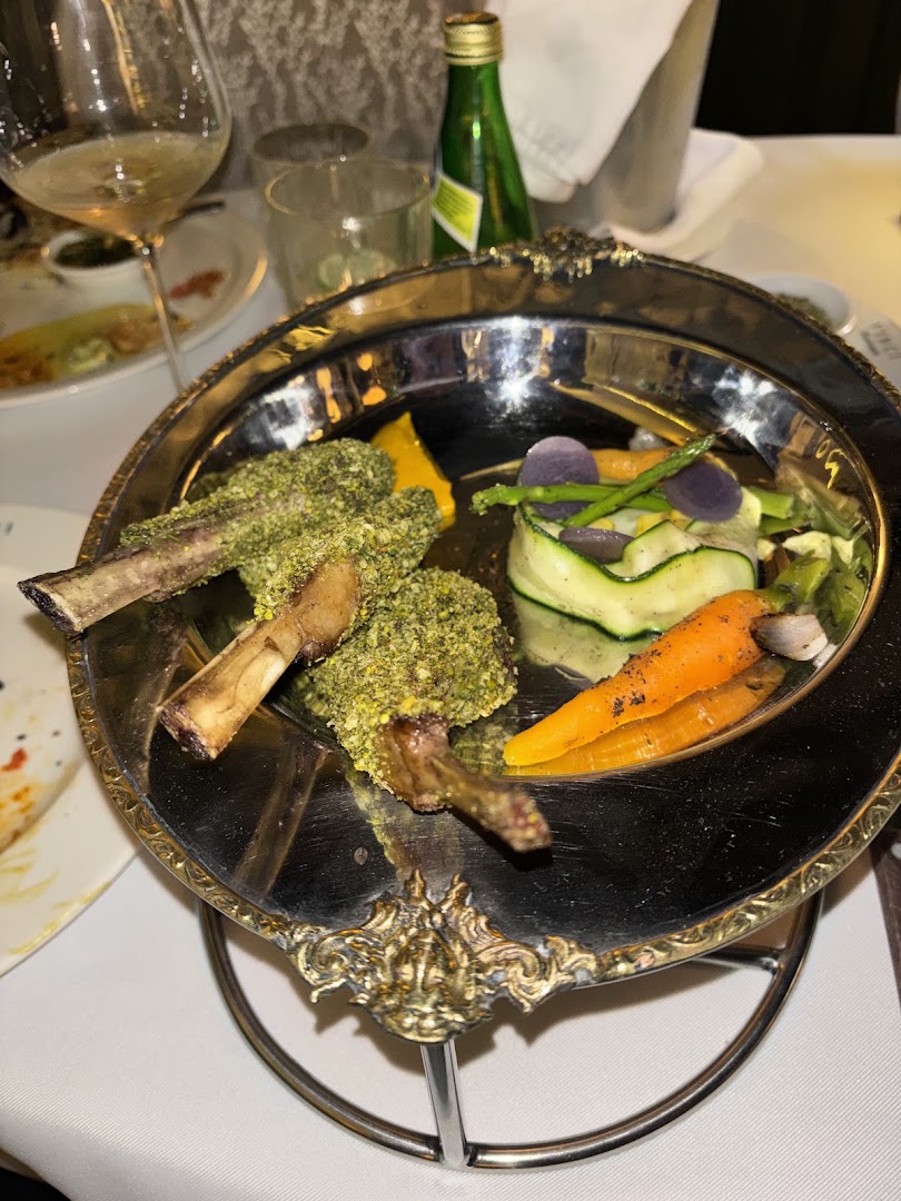 Vinci: high quality food presentation