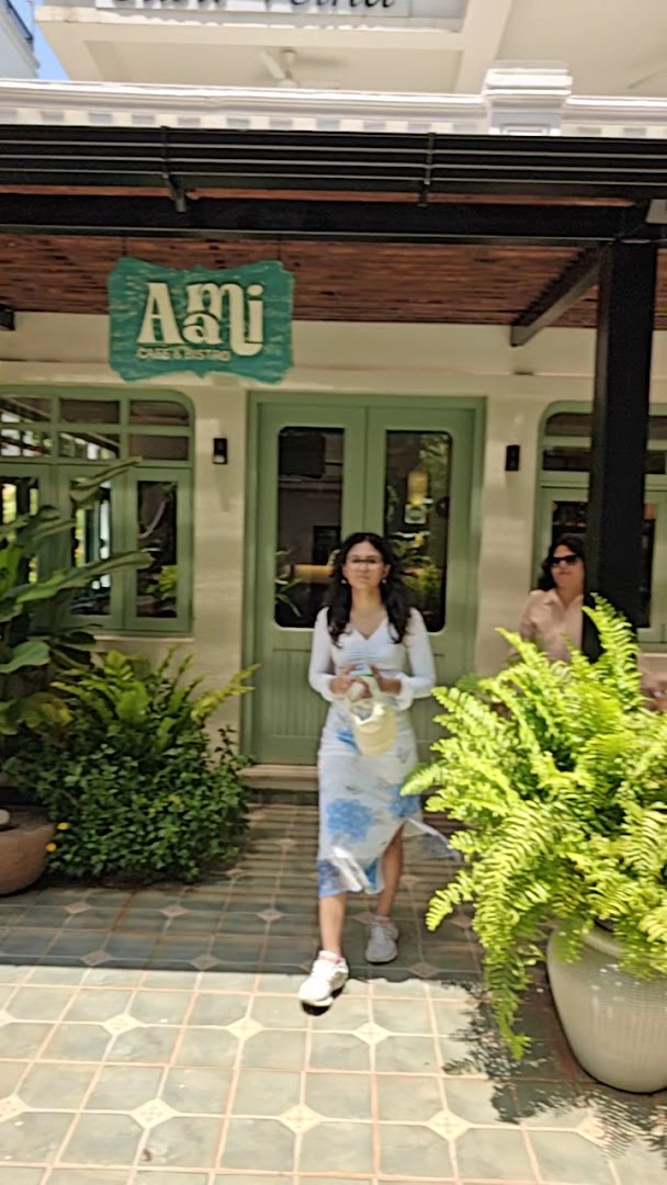Aami Cafe & Bistro: clear, inviting exterior venue shot
