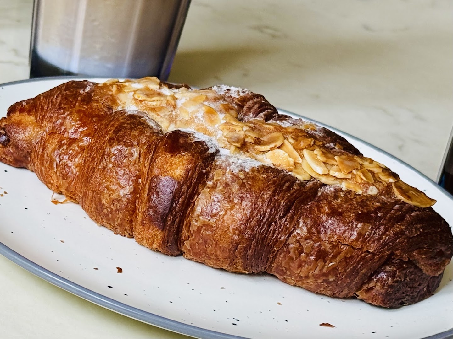 Aami Cafe & Bistro: appetizing photo of breakfast pastry