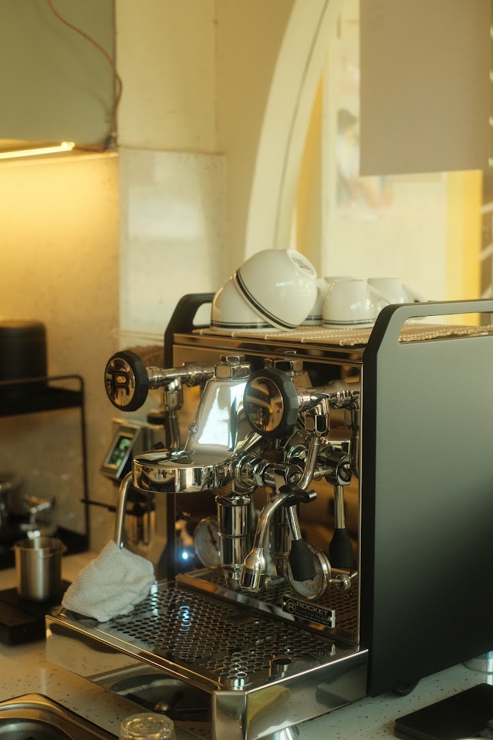 Riot Coffee: high quality professional coffee equipment