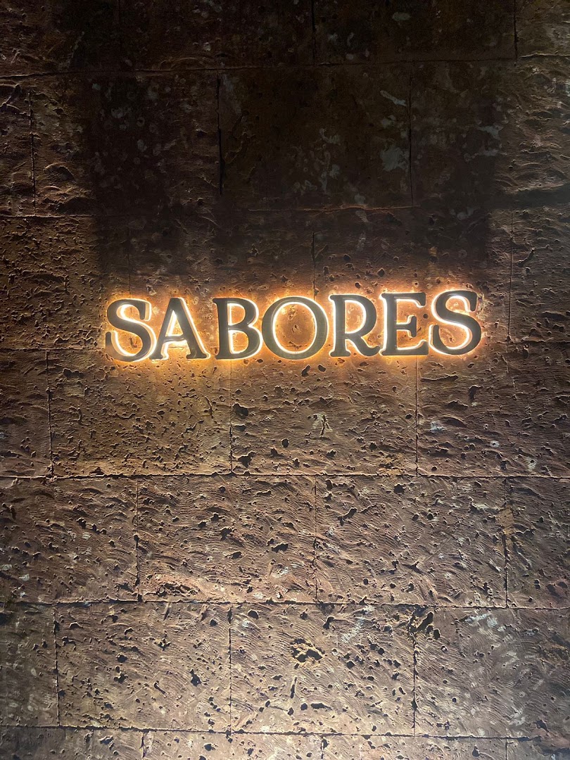 Sabores: professional signage photo