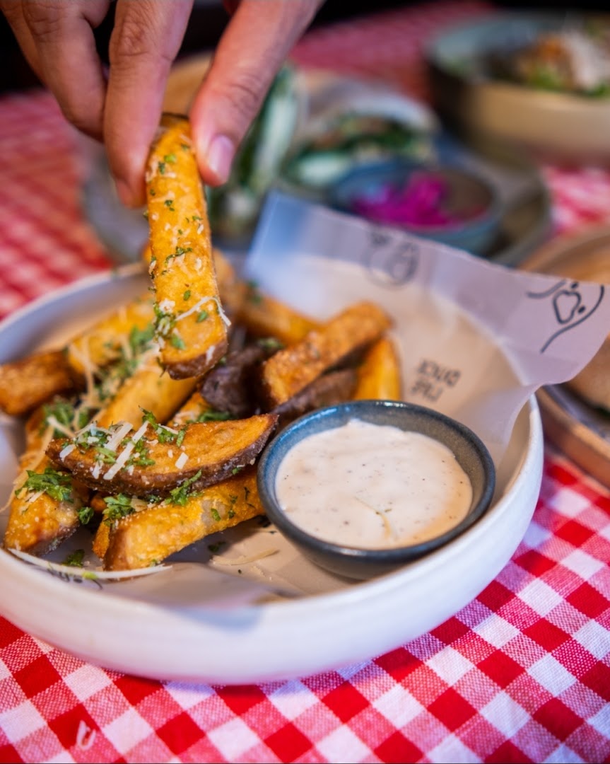 The Nova Sandwich Shop: appetizing, high-quality food photography