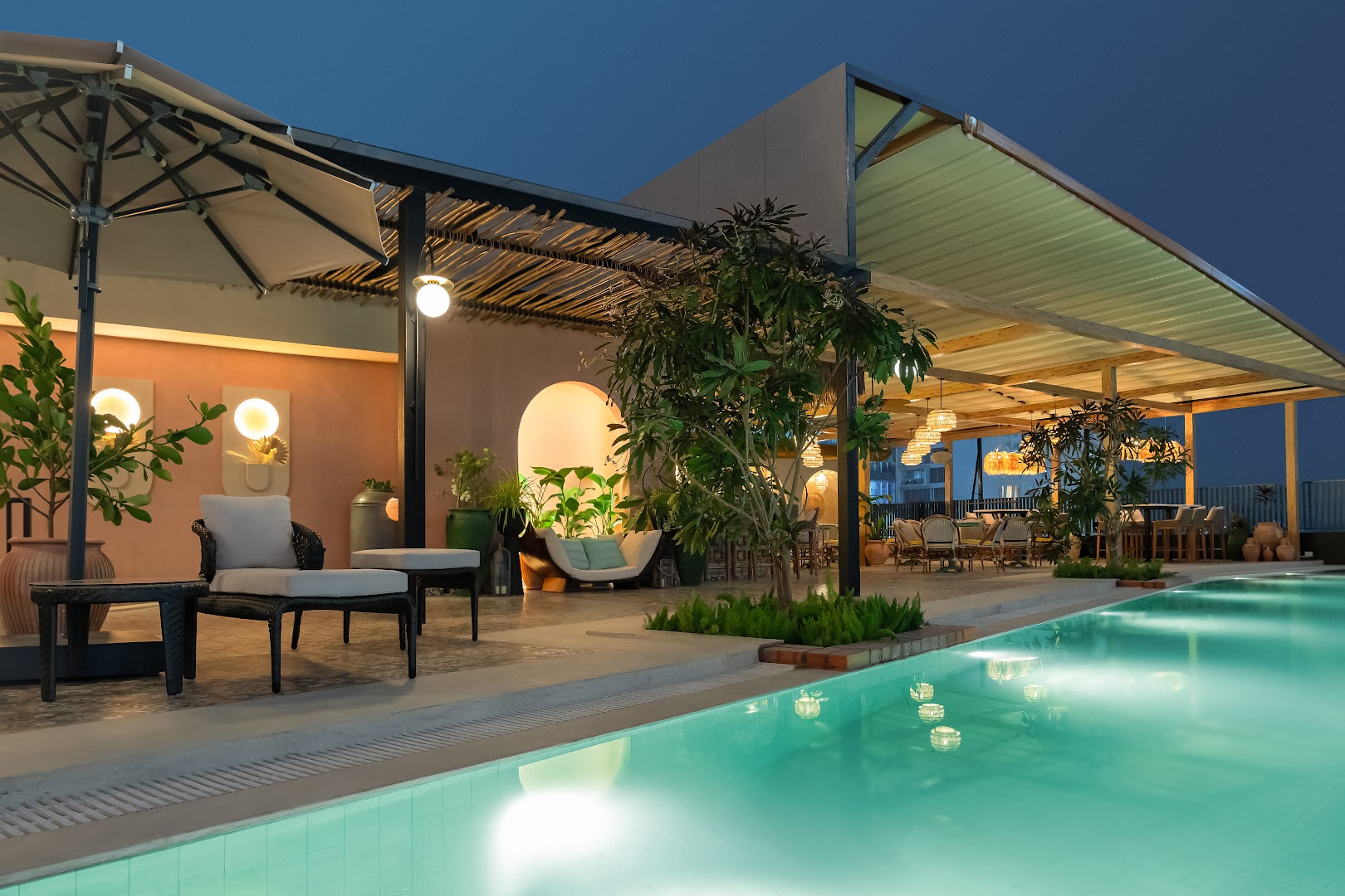 Akina: high quality, inviting venue atmosphere
