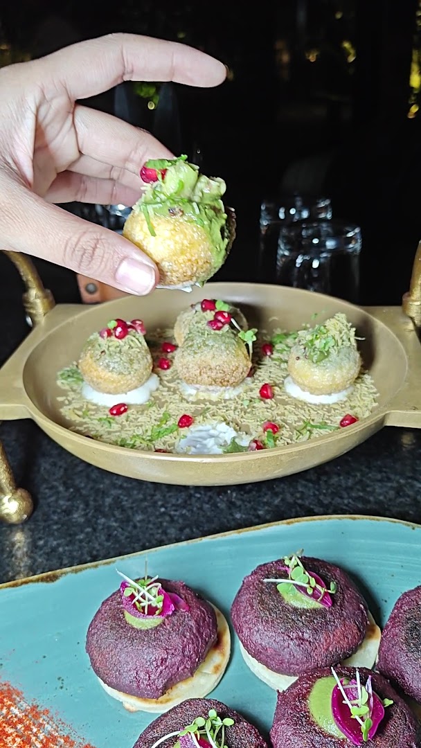 Teraaso: appetizing food presentation and quality
