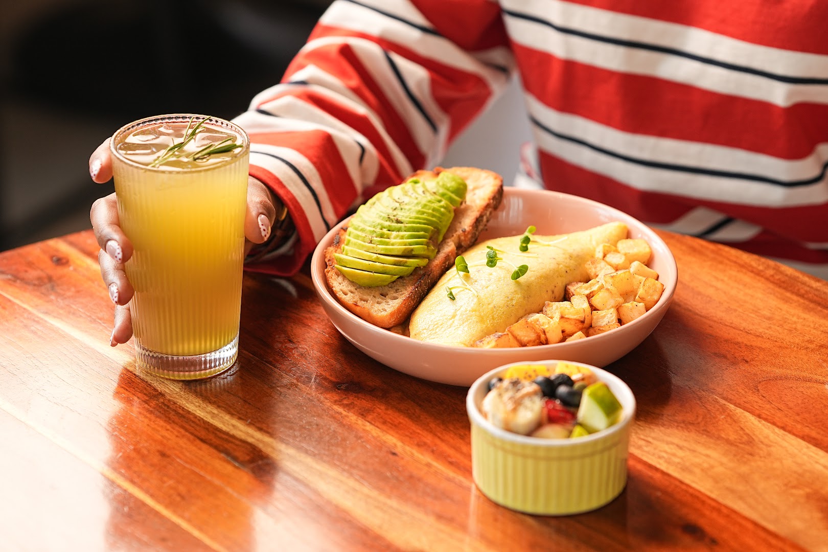 CAVA: high quality appetizing breakfast photo
