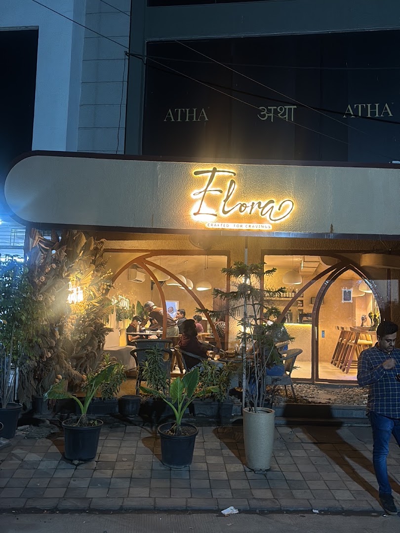 Elora Cafe: inviting exterior view of cafe