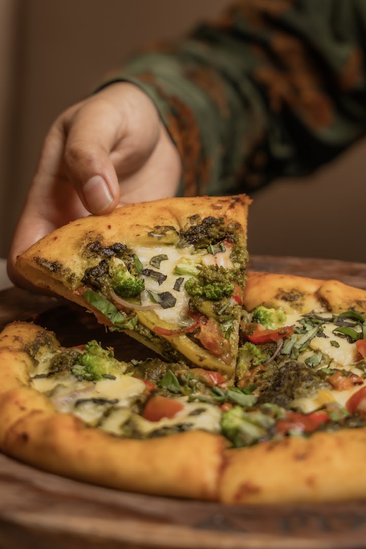 Elora Cafe: appetizing, high-quality food photography