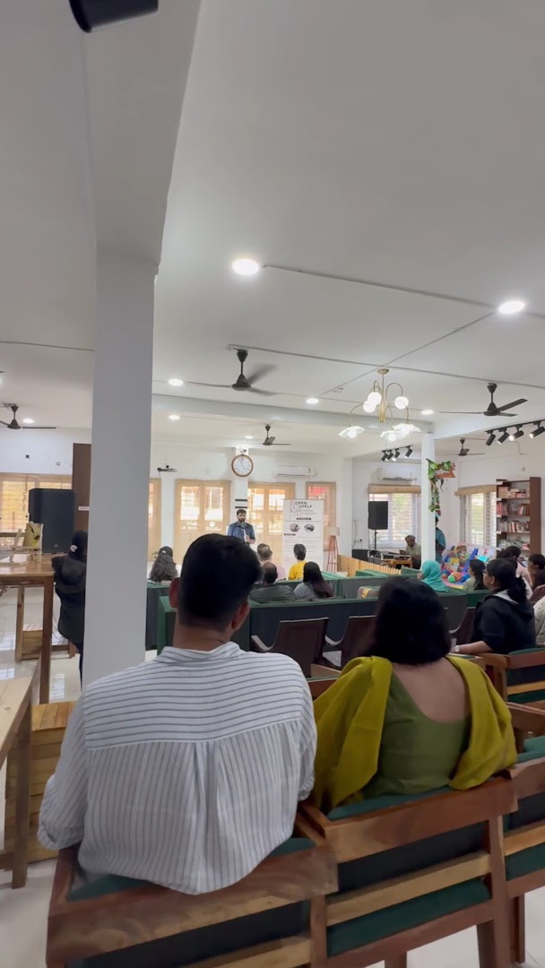 Open Shelf Reading Foundation: venue atmosphere and event