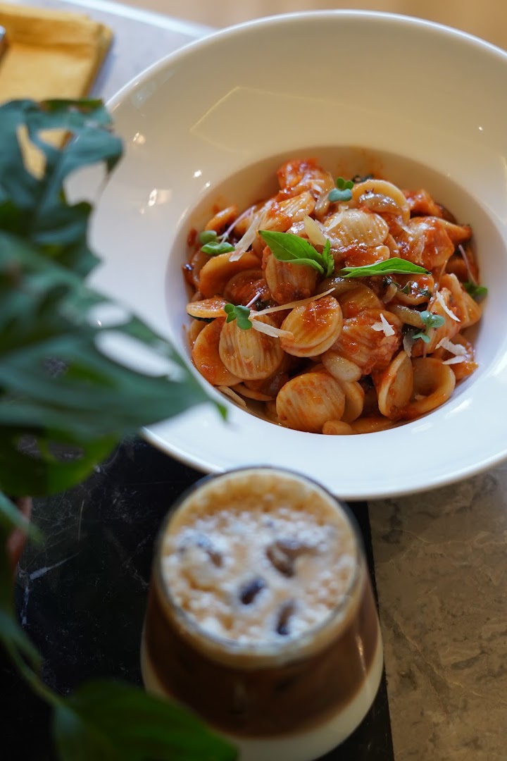 CAARA: appetizing, high-quality food photography