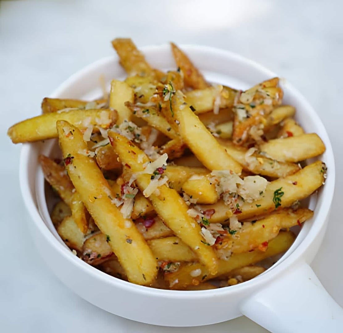 CAARA: appetizing, high-quality food photography
