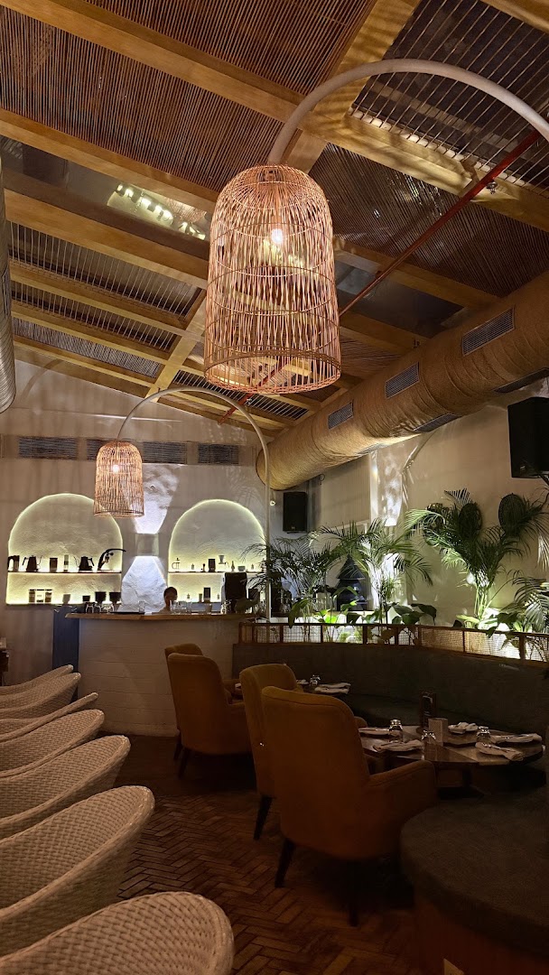 Olive Café & Bar: inviting and professional interior shot