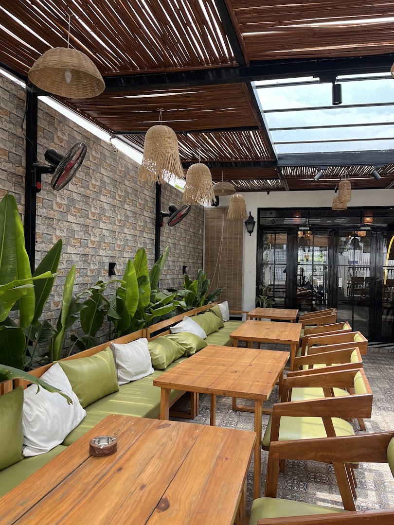 Feeka Cafe: attractive and inviting venue atmosphere
