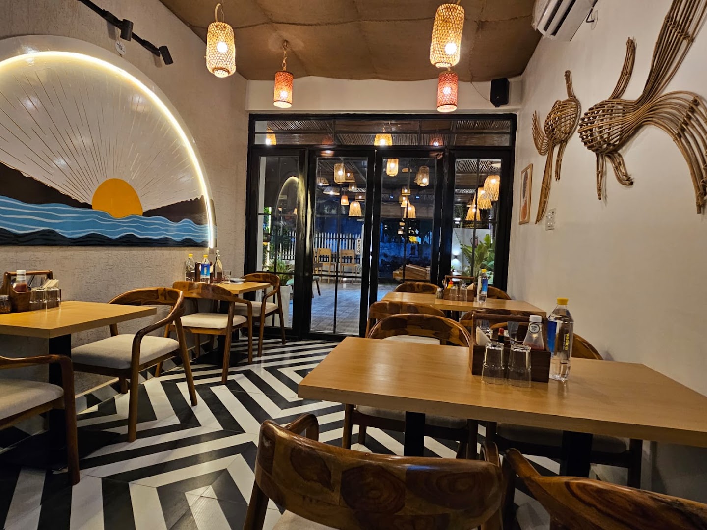 Feeka Cafe: inviting and well-lit interior atmosphere