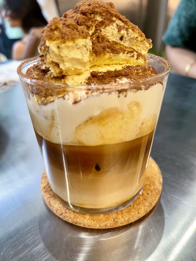 drnk apartment: appetizing photo of a drink