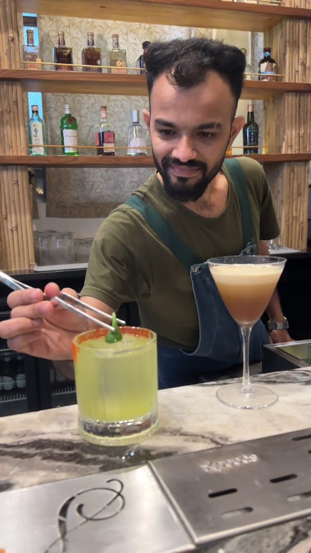Sweeney: professional photo of staff preparing drinks