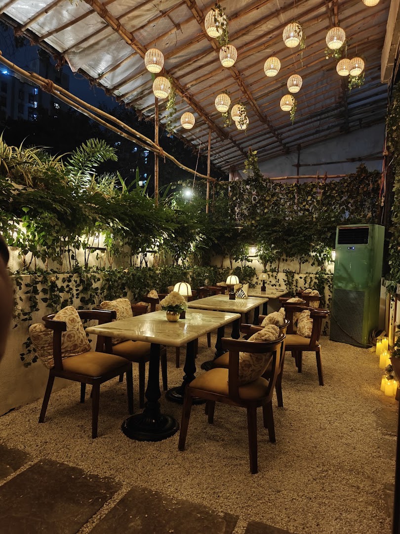 Sweeney: inviting and well-lit restaurant atmosphere