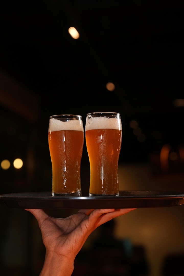 Big Tap Station: professional and appealing drink photo