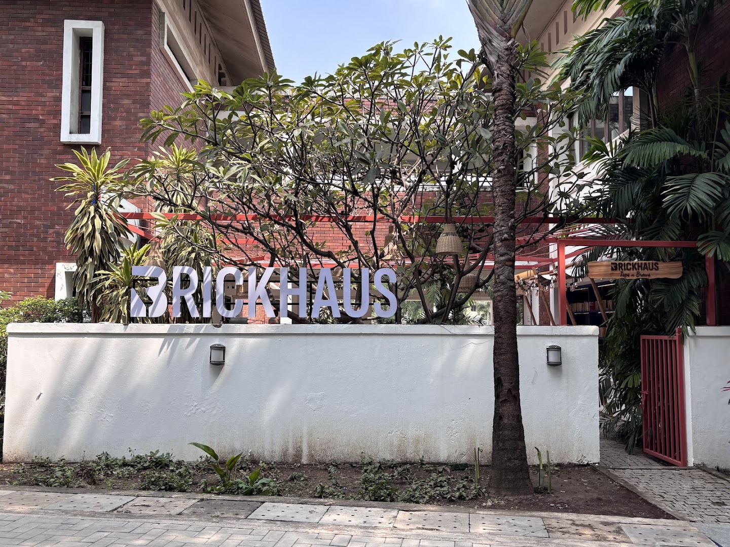 Brickhaus: Taps n Brews: clear exterior shot of venue