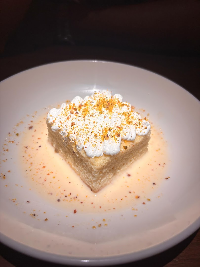 Cibbo: appetizing photo of dessert
