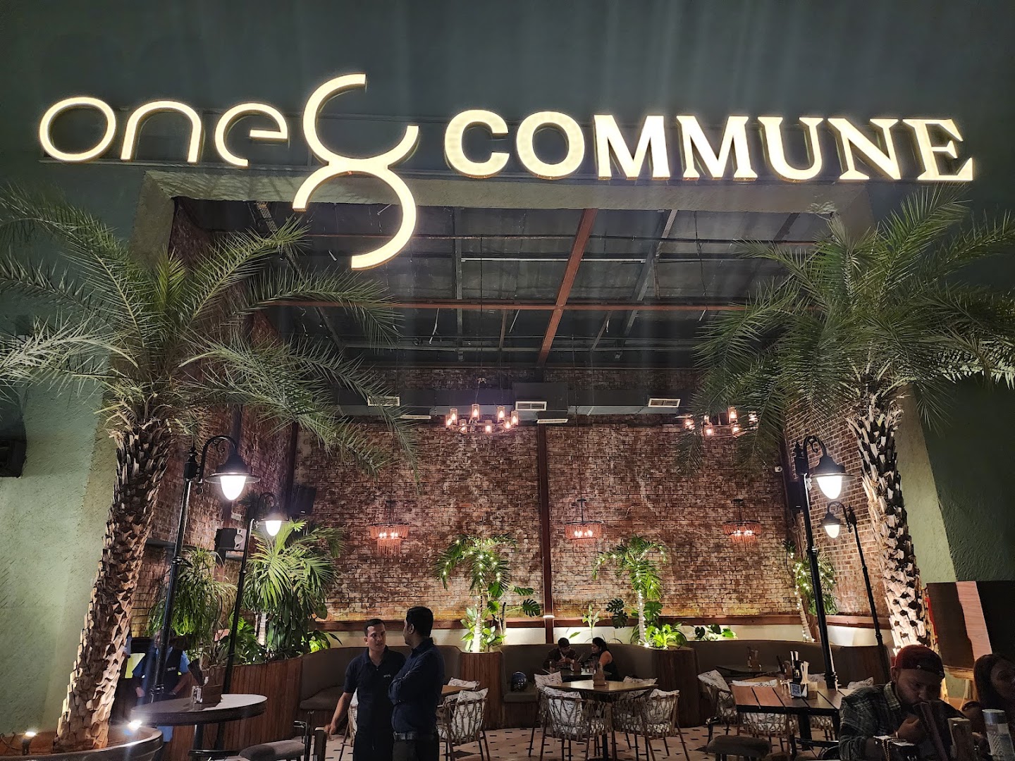 one8 Commune: attractive, high-quality venue atmosphere photo