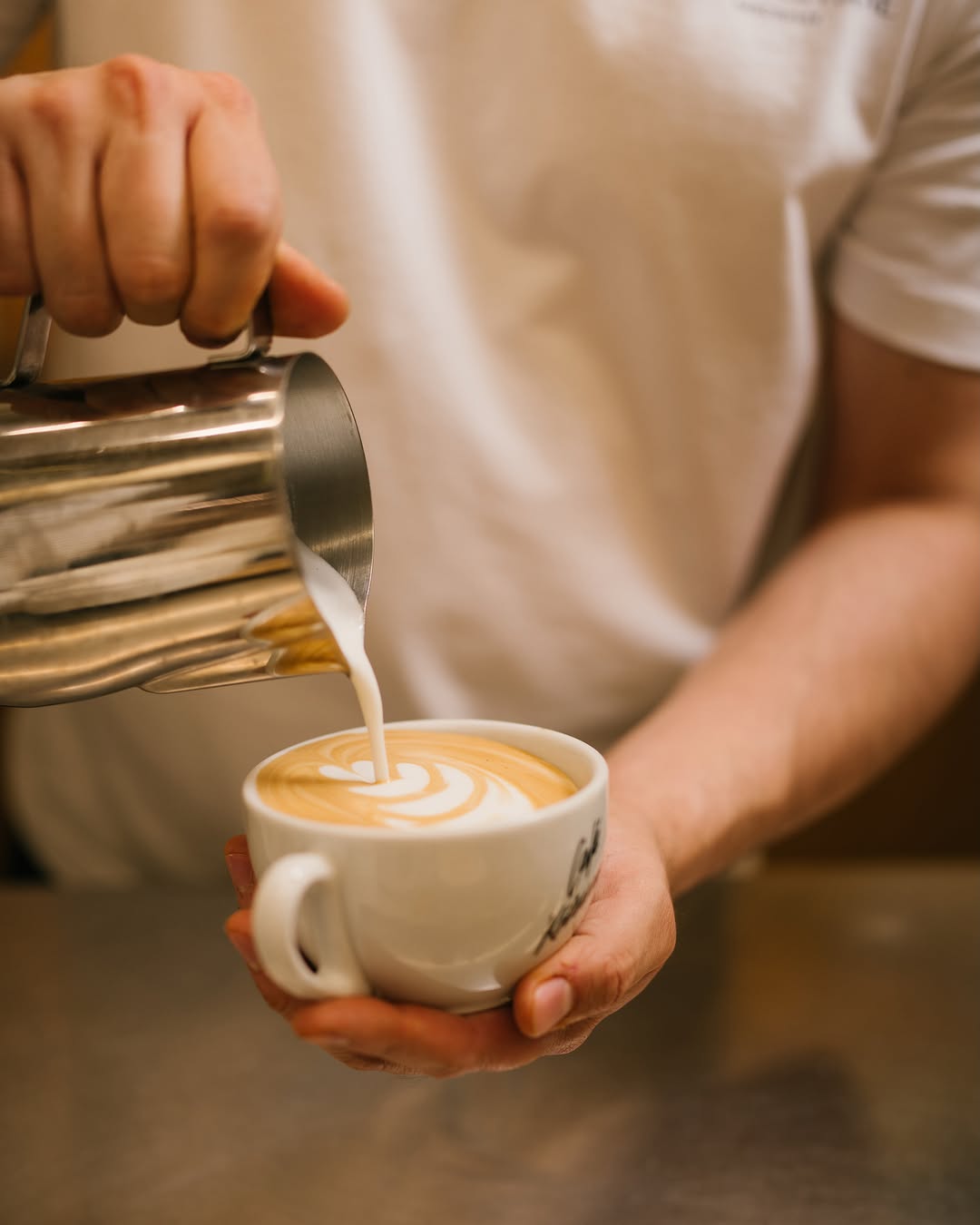 Café Kitsuné: professional atmosphere and branding shot