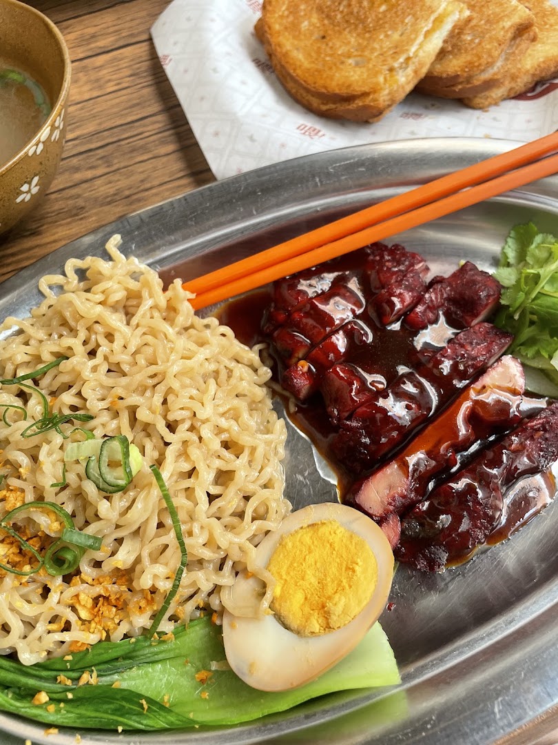 Woi Supertiam: appetizing, high-quality food photography