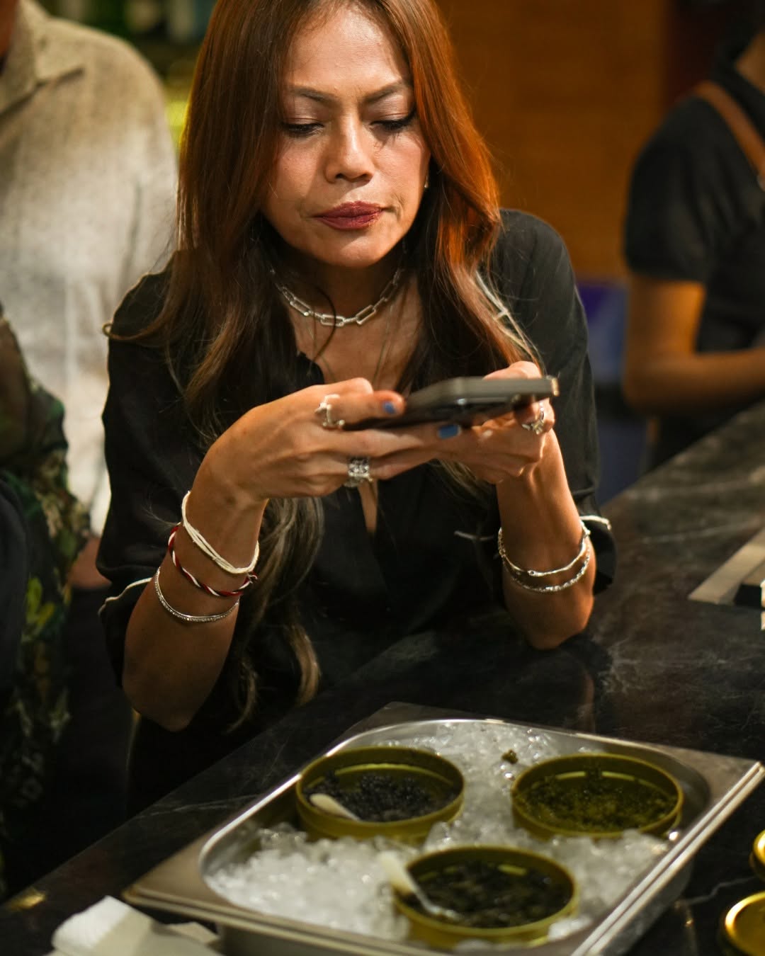 Blossom Steakhouse: high quality candid dining atmosphere