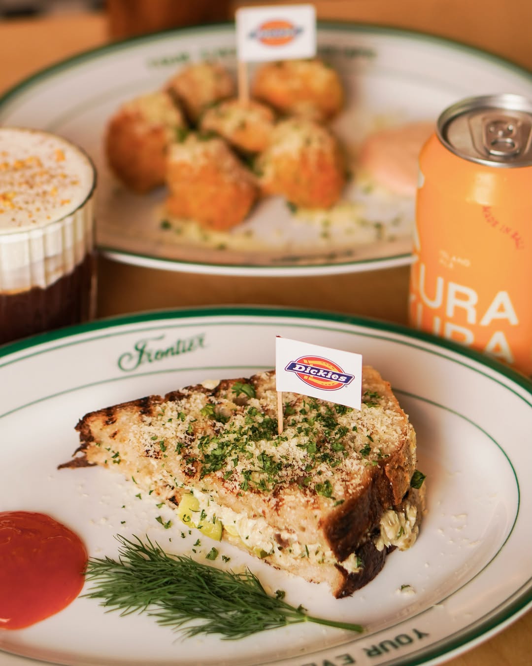 The Frontier Coffee: appetizing, high-quality food photography