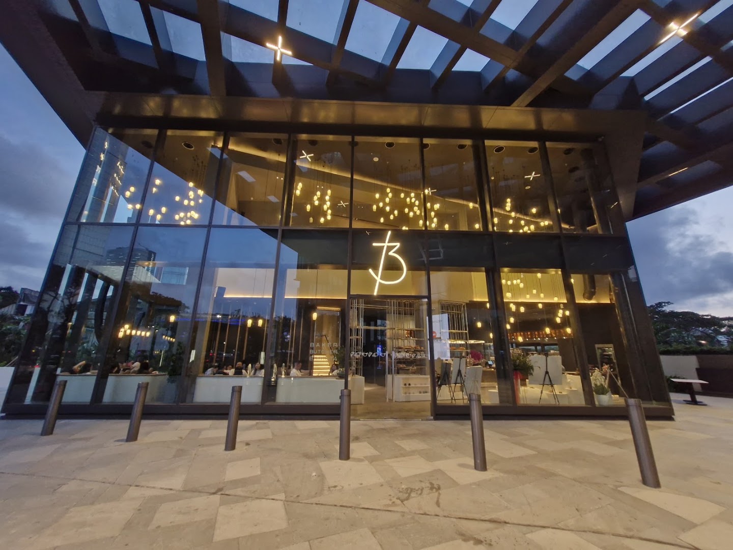 Baker Butcher Barista: professional exterior shot of venue