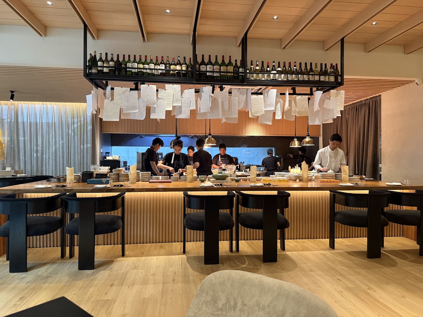 Esa: professional shot of restaurant interior