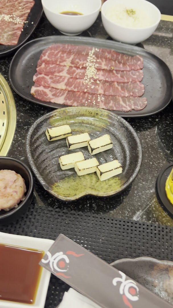 Gyu Shige Tokyo Yakiniku: appetizing food presentation
