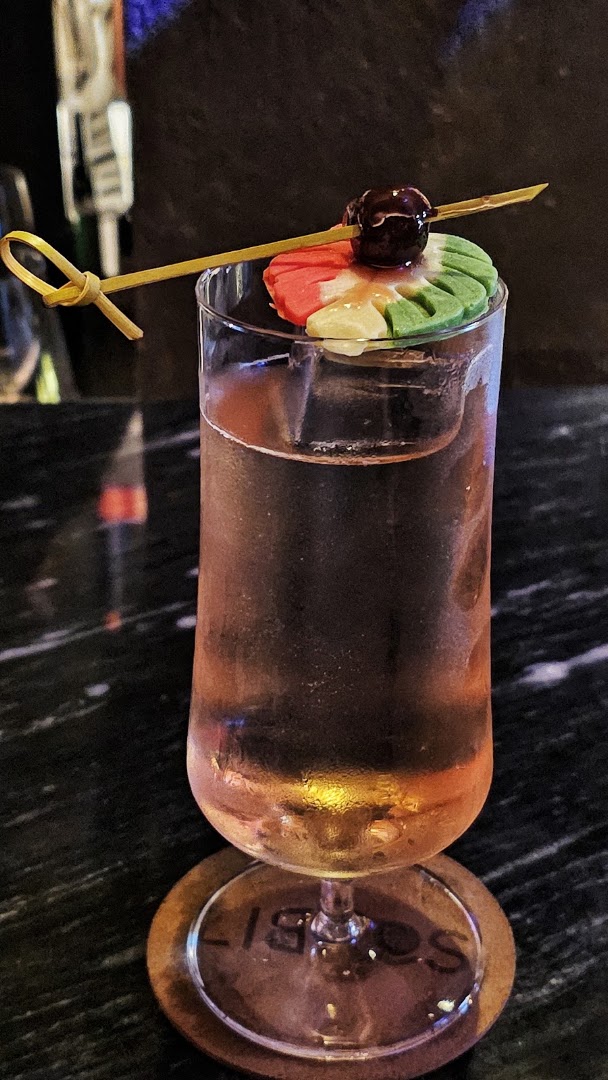Libros Jakarta: high quality cocktail photo