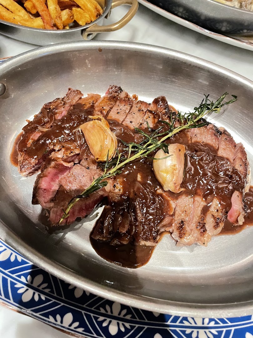 Paris Bistro: appetizing, high-quality food photography